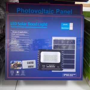 FOCO SOLAR CON PANEL APARTE DE 300W